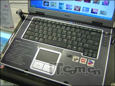 Joybook A82-133-PM740a6bgn6 的显卡是集成的吗