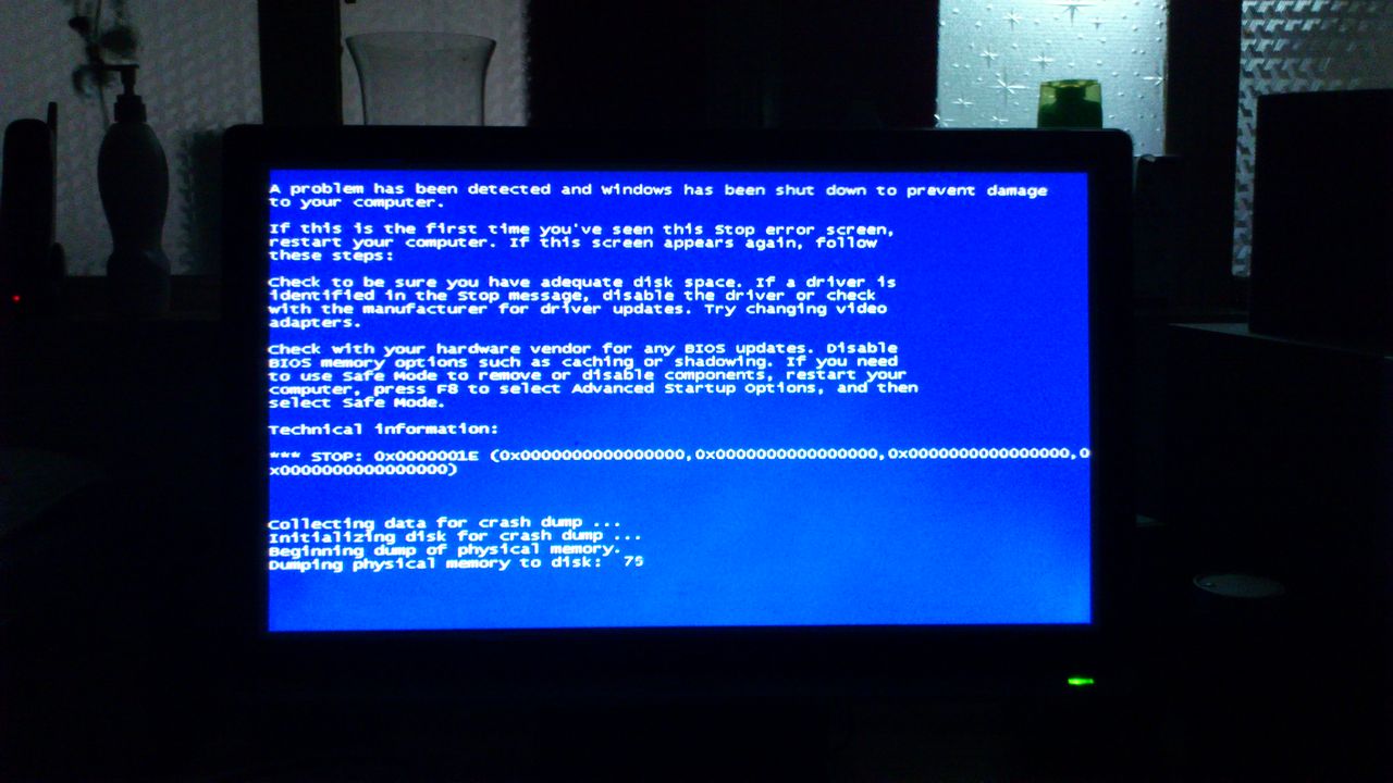 電腦磁盤損c壞了出現藍屏怎麼修複