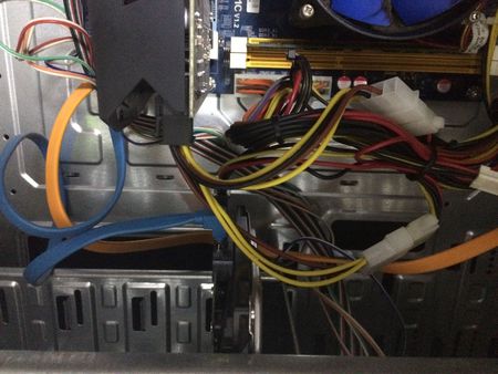 台式机电脑硬盘经常坏是什么原因？