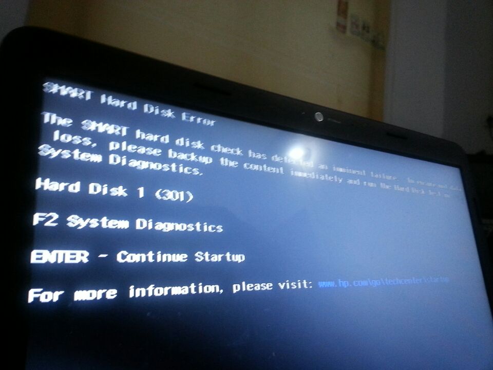 电脑开机死机 黑屏的问题啊！！！！！