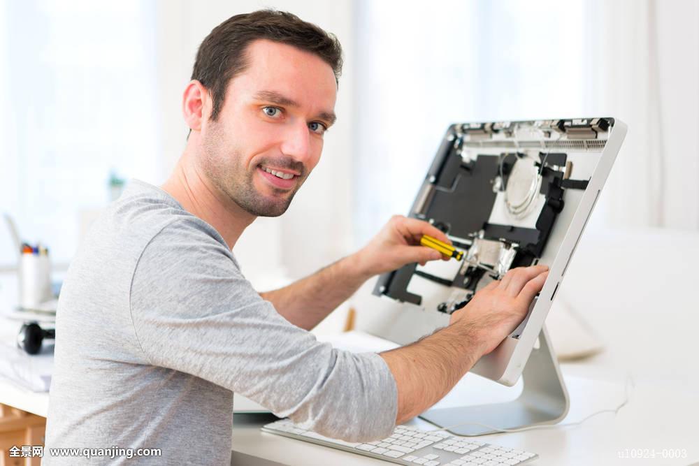 电脑这样了怎么修理，是什么情况？