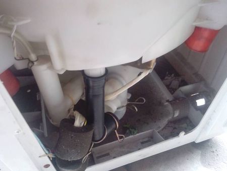荣事达洗衣机xqb55-980g的内排节水管已经坏了在哪里购买