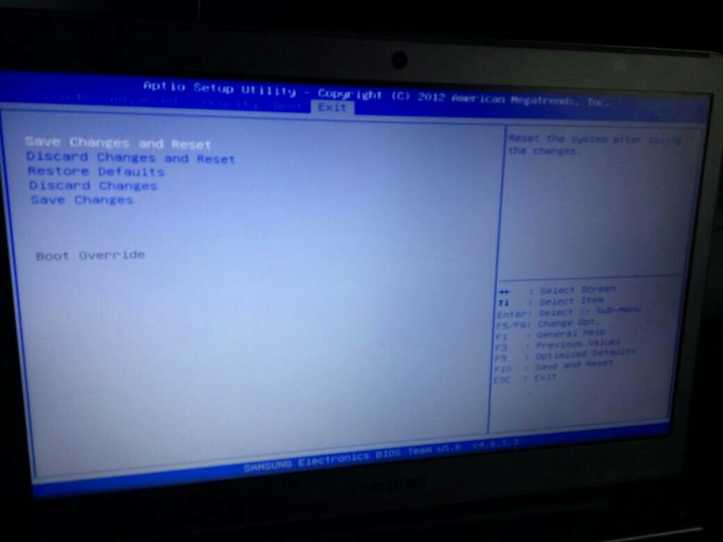 笔记本电脑刚打开屏幕显示，只要进入系统就不显示