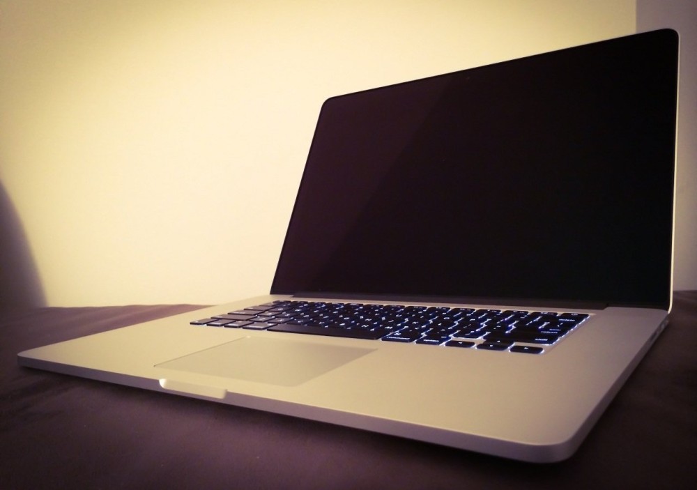 NEW MACBOOK和MacBook pro到底哪个更值得入手