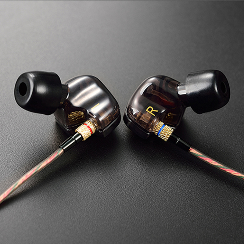 入耳式發燒耳機哪種是比較好用的？哪種低音比較出色？
