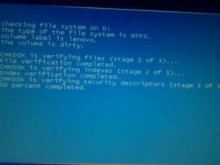 電腦開機藍屏（沒有任何代碼）F8按不了