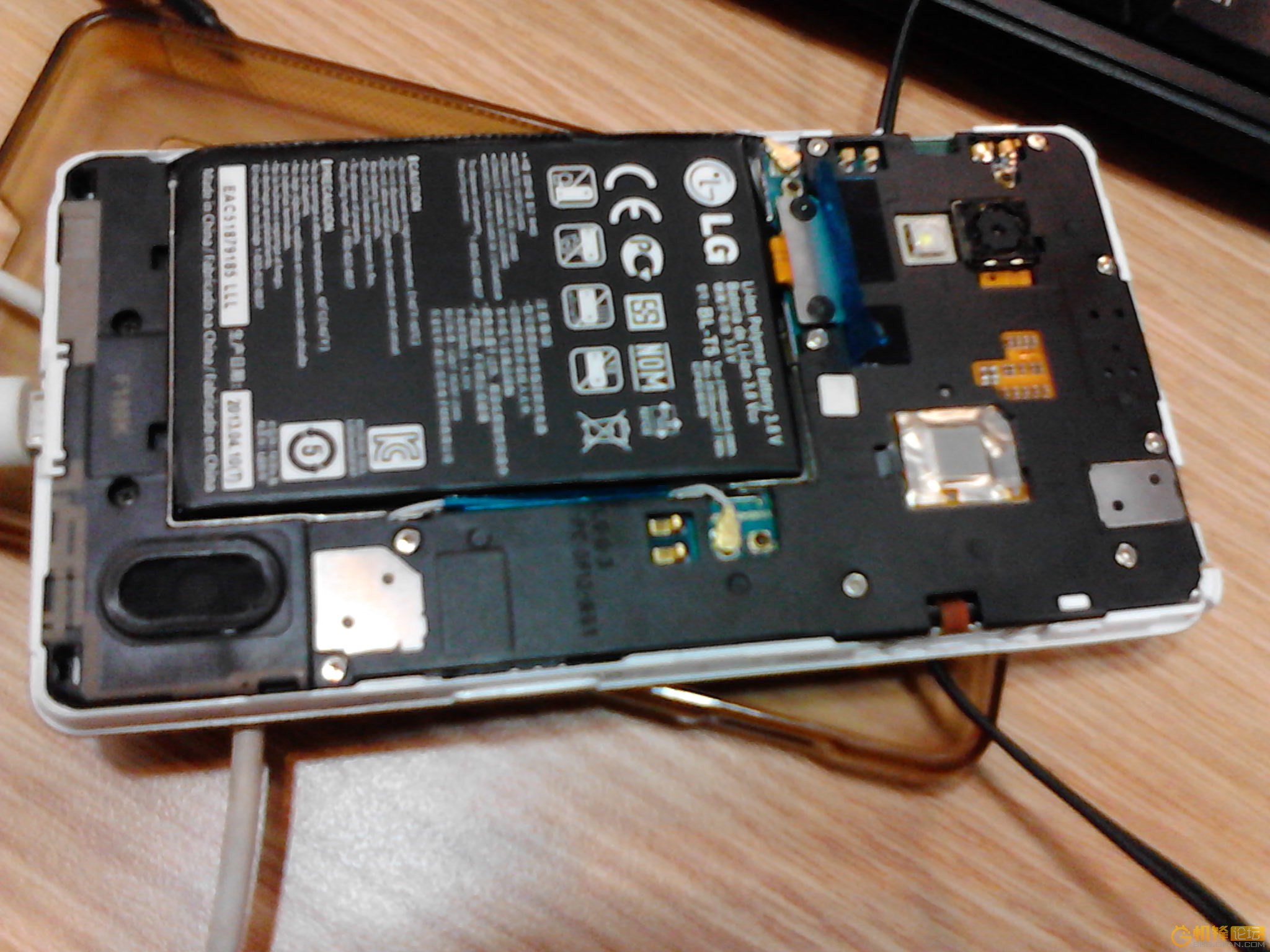 请教一下如何更换ipad2电池