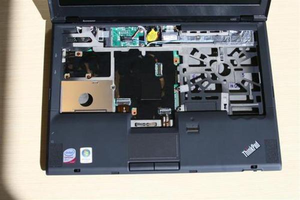 ThinkPad E570  CAD绘图怎么样？
