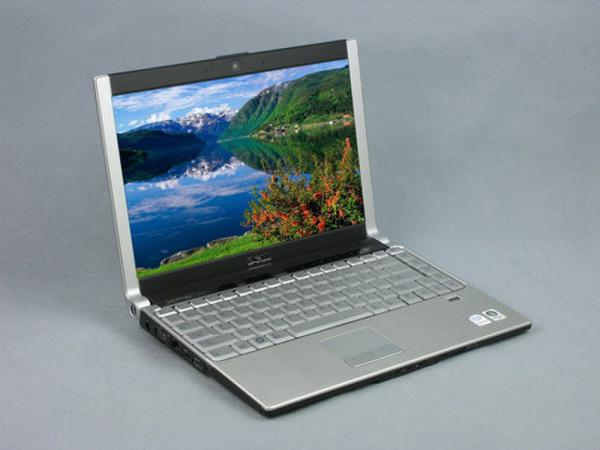 dell燃7000与xps选哪个？