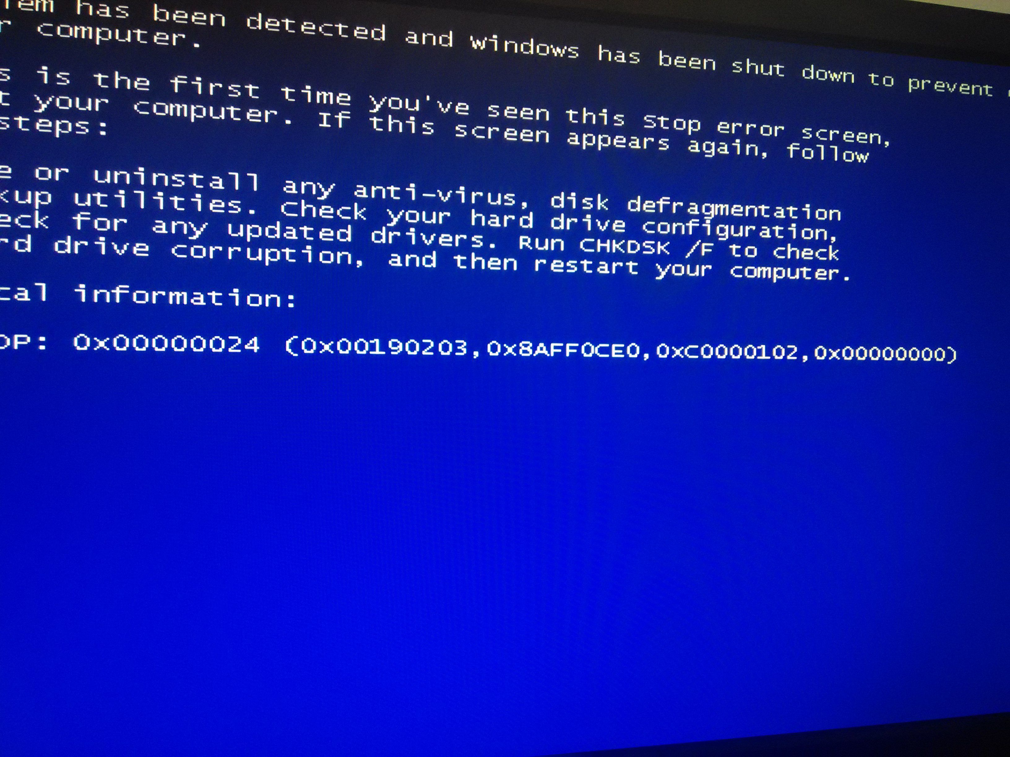 電腦在正常開始和上一次正確配置開始都會藍屏怎麼解決都會藍屏。【急】