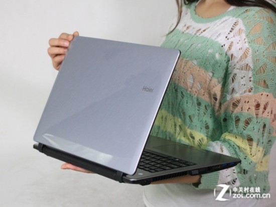 海尔x3p i74702mq那个  可以换显卡吗 我想换了gtx745这个显卡