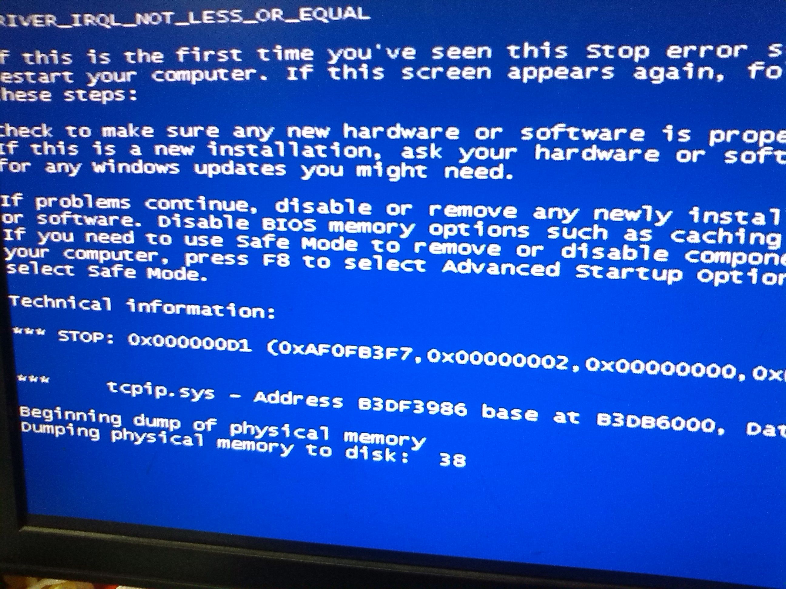 玩了一下方舟，電腦藍屏了，是什麼原因？是我電腦配置的問題嗎？