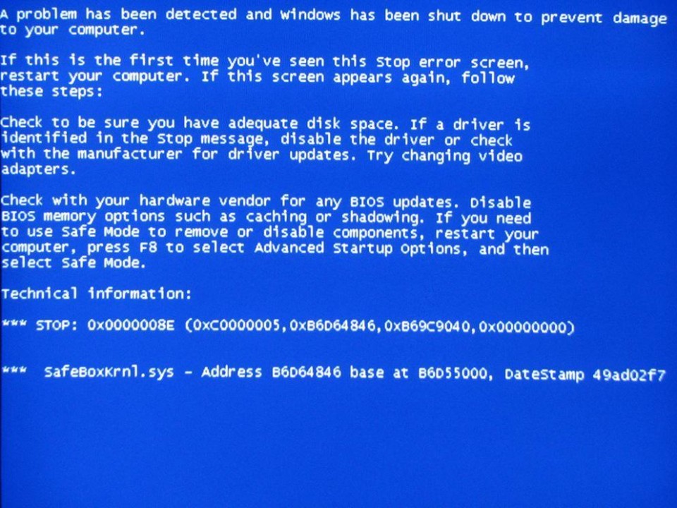 电脑为什么出现蓝屏