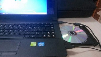 联想笔记本电脑放入光盘没反应