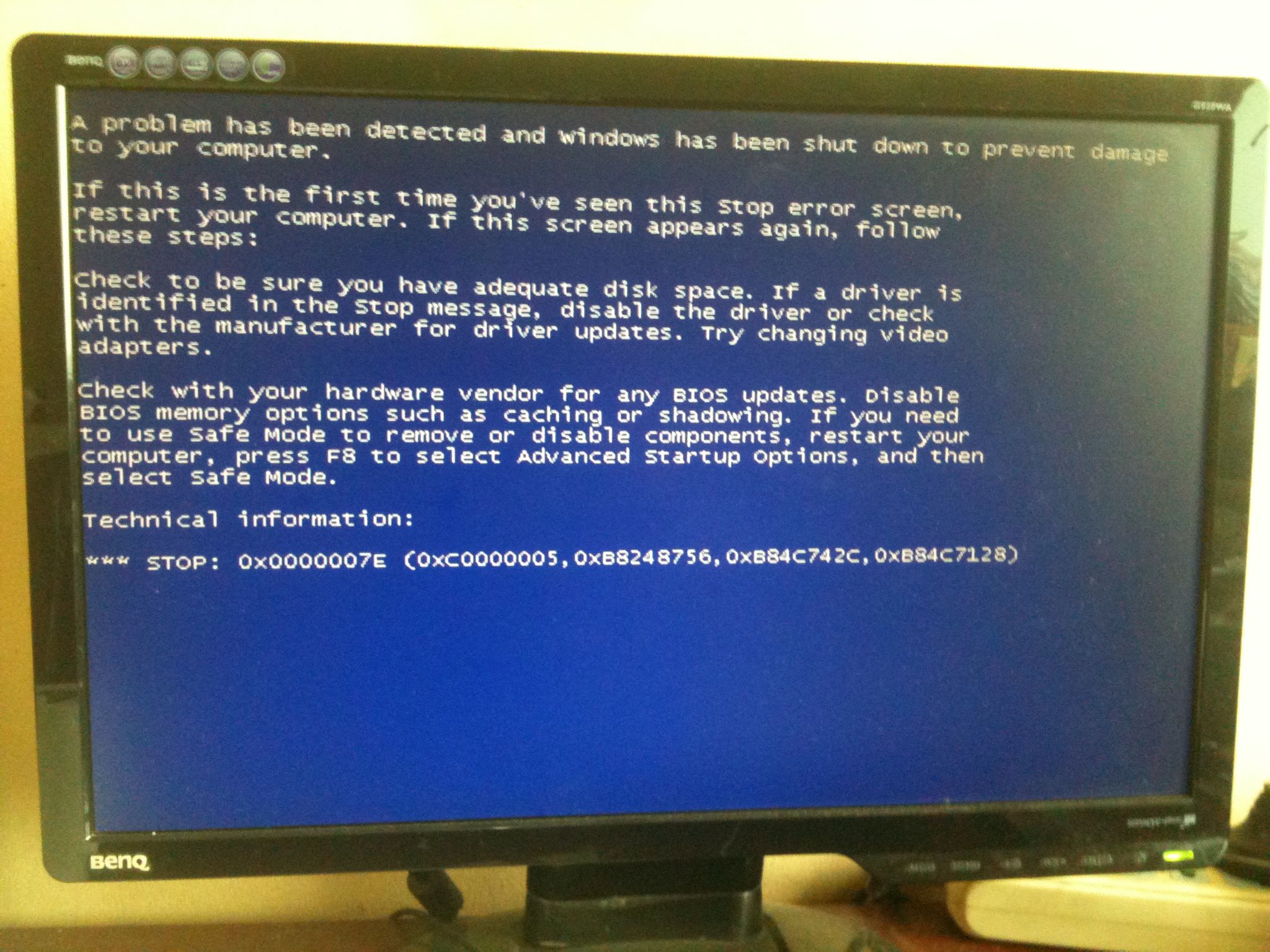我电脑开机要30分钟，这是为什么？