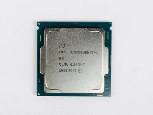 i52300i33220哪個比較好誰了解