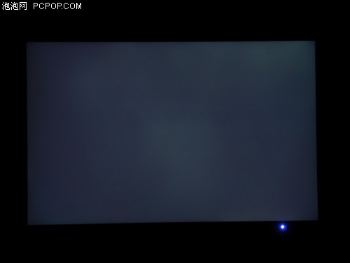 显示器调亮度的标识为什么自己跳在屏幕上不下去？？？