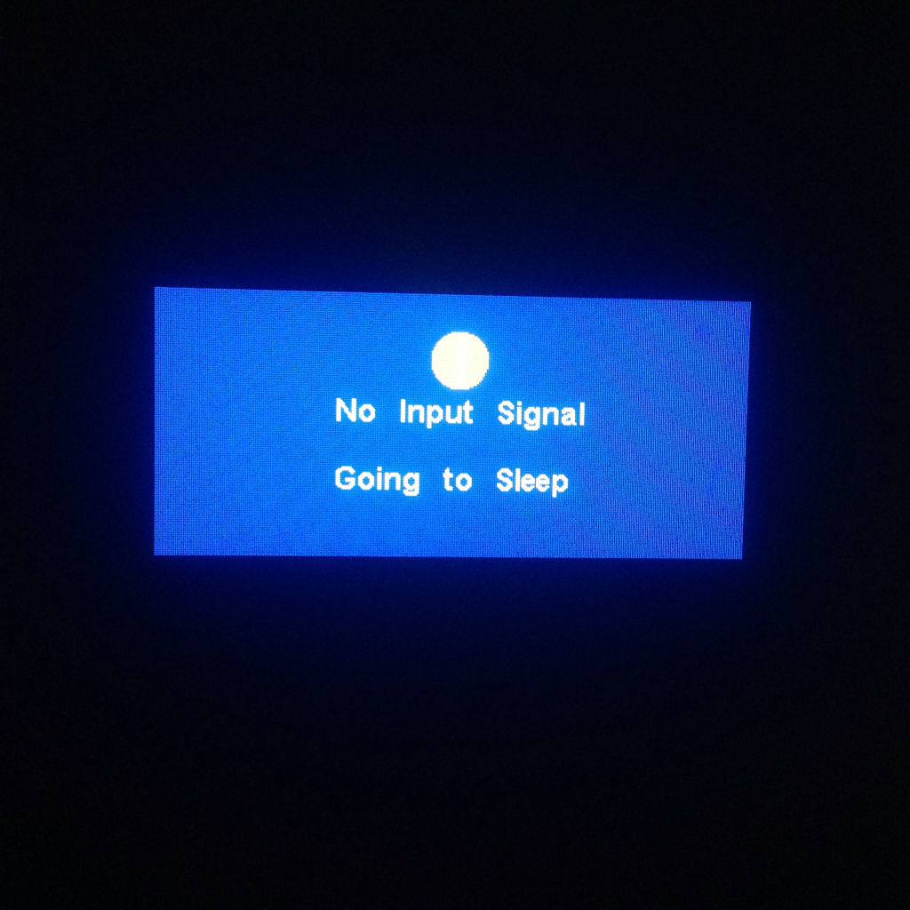 为什么电脑开机后显示屏的灯一下蓝一下淡蓝的闪，电脑也是黑屏，重启就好了