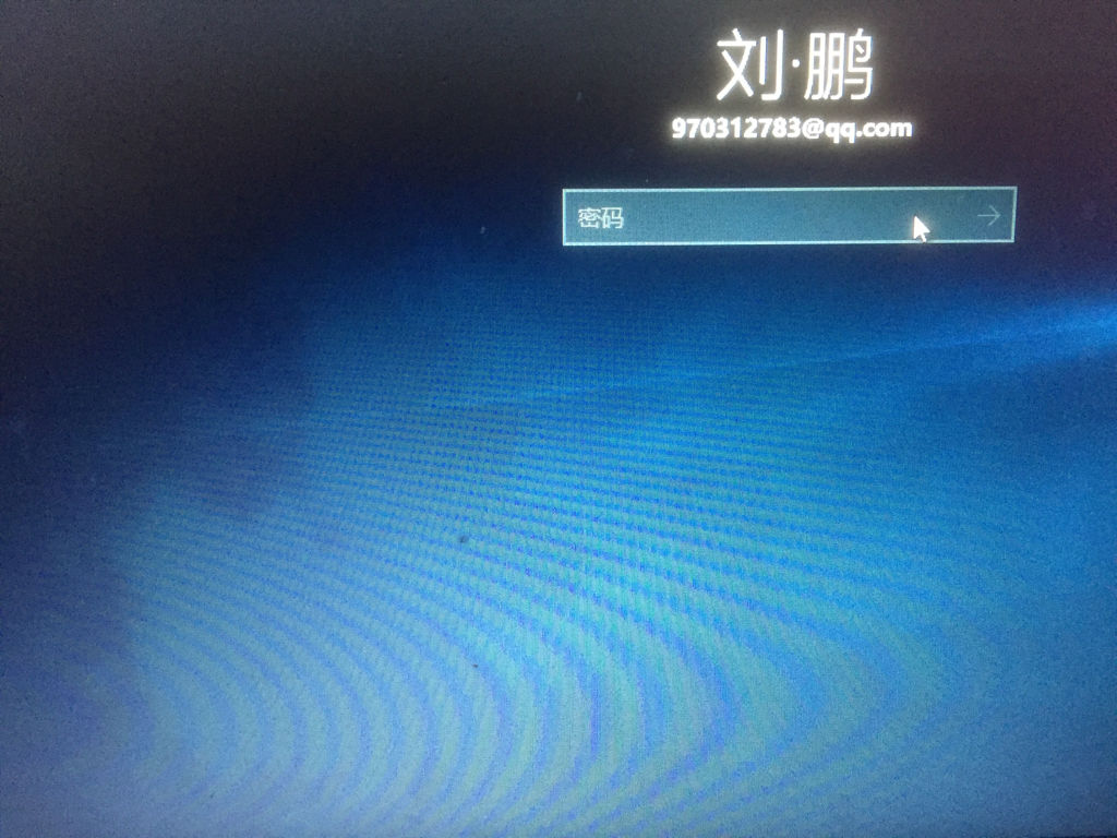 华硕win10 昨天还能用 今天开机就一直重启 怎么搞