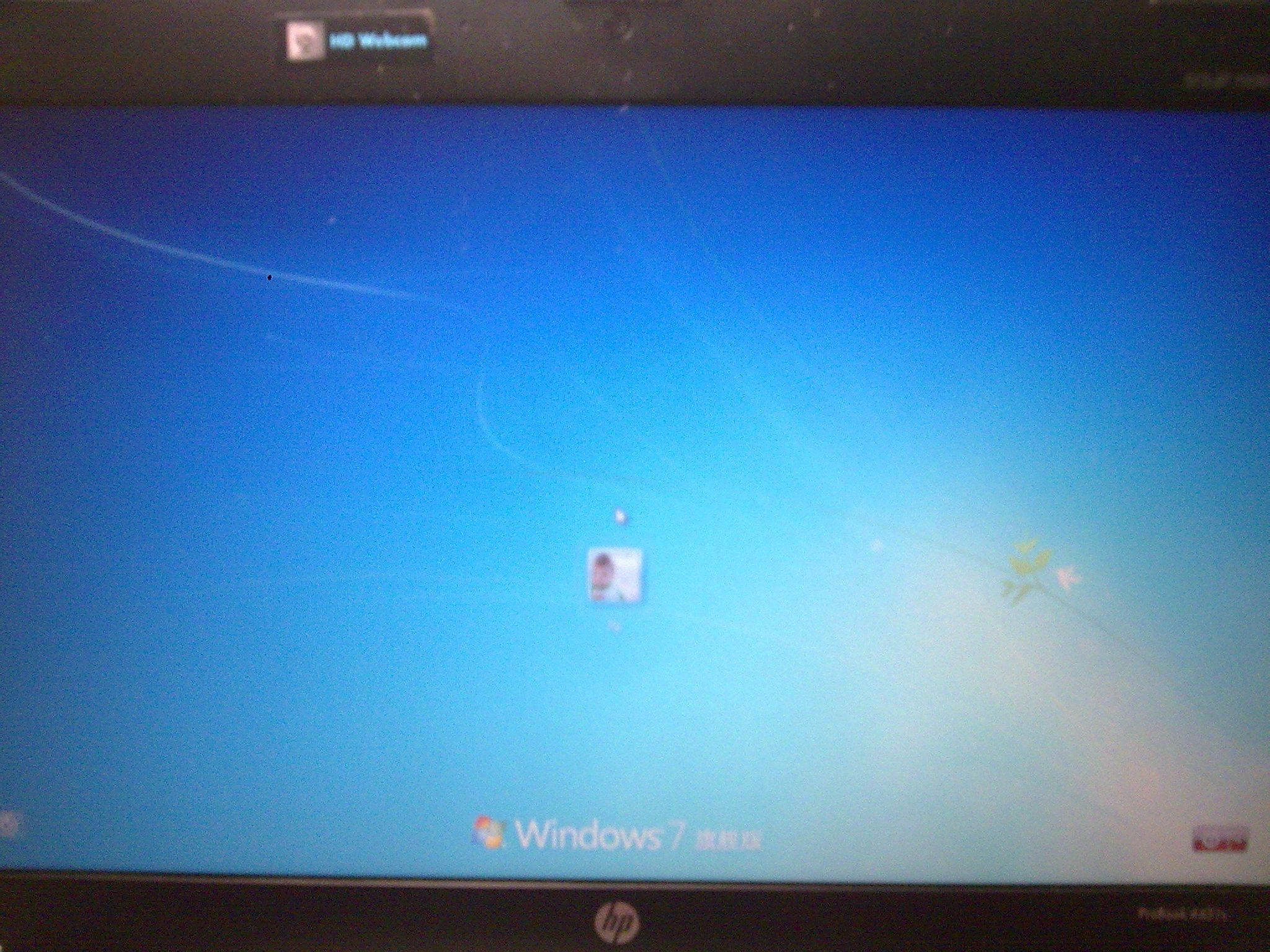 惠普笔记本WIN7系统不能正常关机，关机后桌面可以关掉，但一直停留在“正在关机”画面。