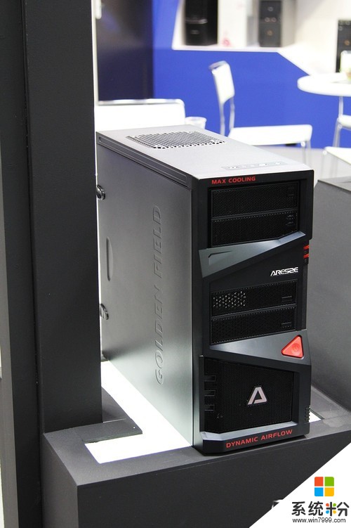 联想LenovoProduct台式电脑可以安装金河田580gt(图1)