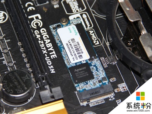 杰微A85M-B2主板可以用固态硬盘吗(图1)
