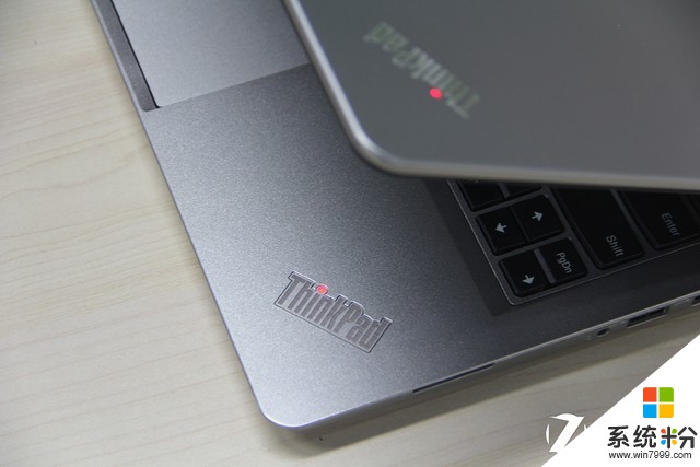 ThinkPad New S2是S系列首款13寸小黑么？这款产品怎么样？(图1)