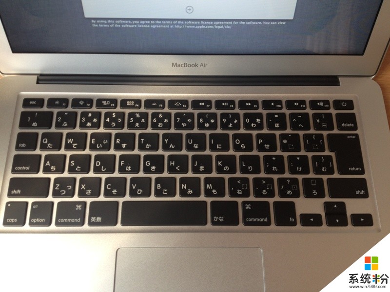 你好！我的是蘋果筆記本電腦MacBookAir鍵盤被小孩子點了幾下鍵盤不能使(圖1)
