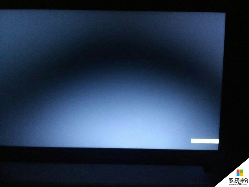 电脑显示器开不起了，不知道怎么回事，主机开的起，显示器是黑屏，到底是哪里出问题。(图1)