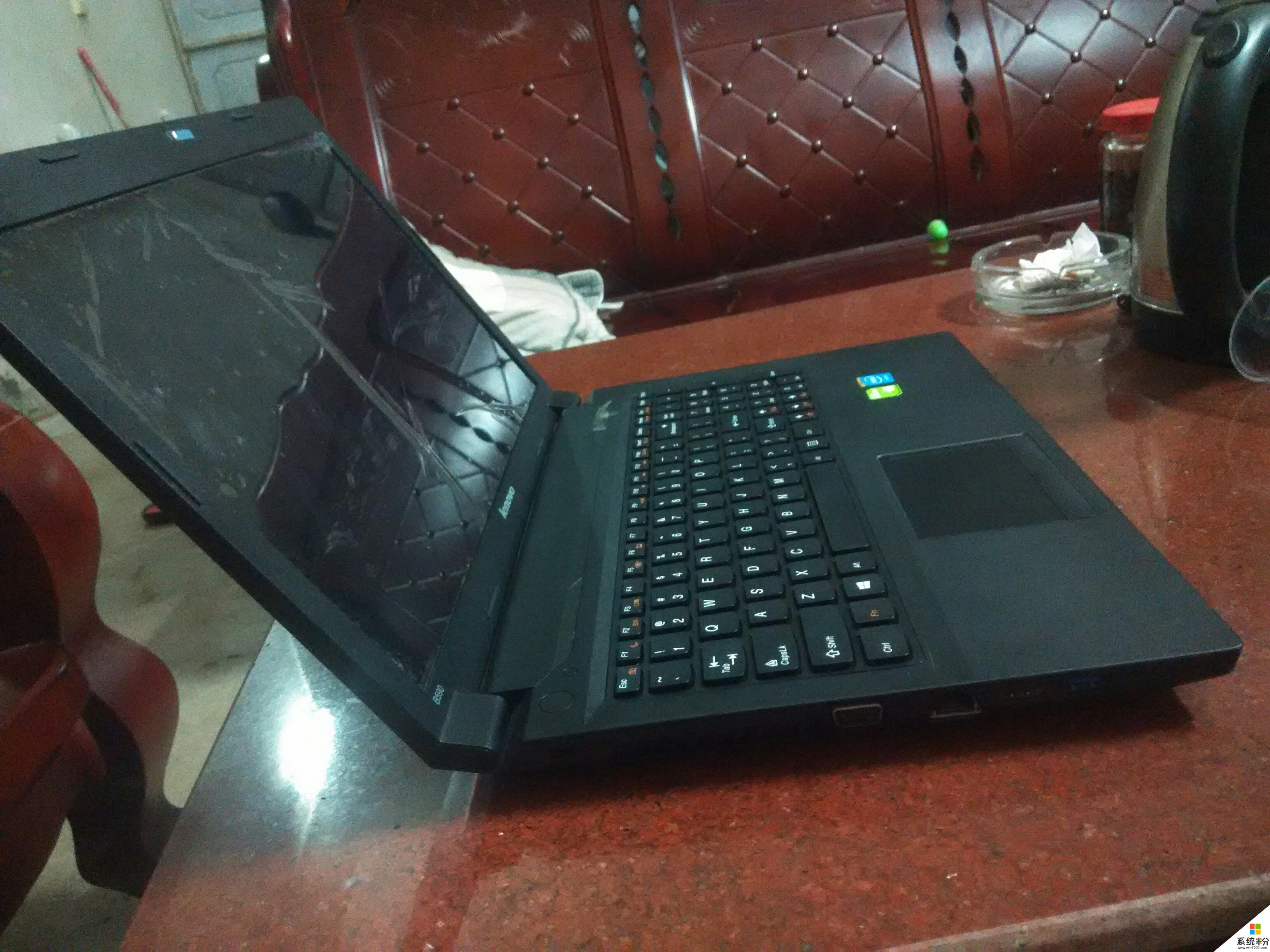 想买个2000元的笔记本电脑,在哪买靠谱点?