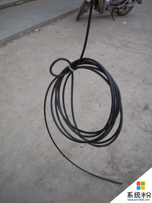 为什么KVM切换器的电缆线如此特别?(图1)