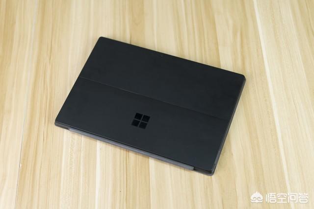 Surface pro与Surface book在定位上有什么区别？(21)