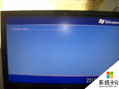 富士通电脑笔记本开不了机，开机后蓝屏了(图1)