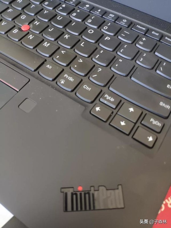 第七代ThinkPad X1 Carbon怎么样？(2)