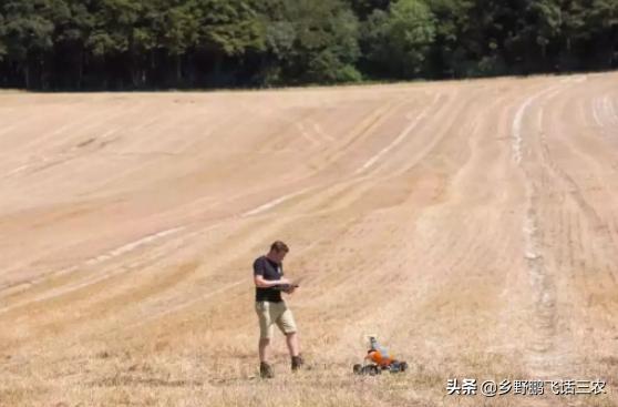 农业机器人已经在路上了，你知道的农业机器人有哪些？为农业带来了什么好处？(3)