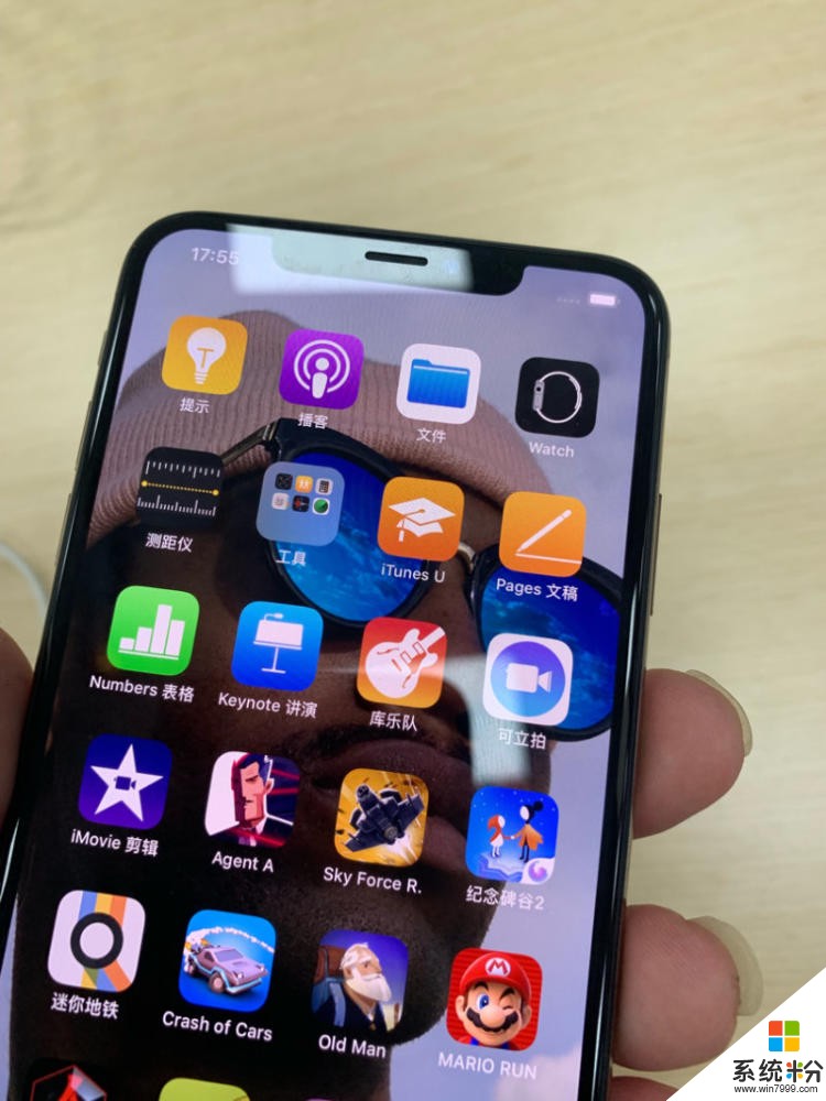 iPhonexsmax手机屏幕进水部分屏幕失灵还能修吗(图1)