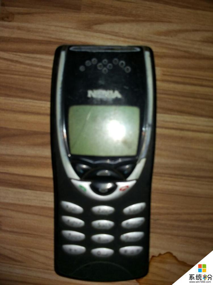 诺基亚8210是不是早期手机？