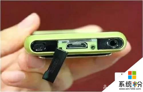 SD卡在旧手机里储存的东西插到新手机里可以直接用吗？